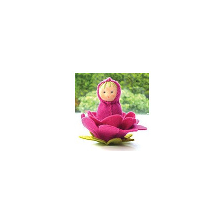 kit poupée fleur rose, en feutrine pour table de saison steiner waldorf, de witte engel